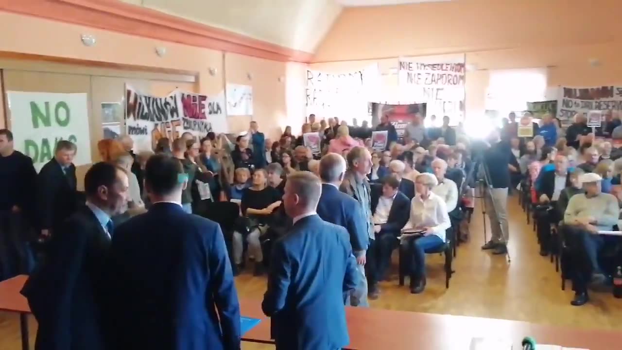17 maj 2019 "Nie dla zbiorników" Mieszkańcy okolic Kłodzka protestują