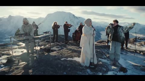 Alan Walker, Putri Ariani, Peder Elias - Who I Am (Restrung Performance Video)