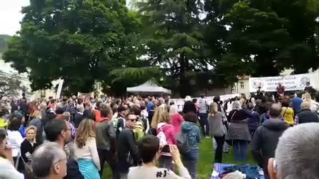 BOLZANO🇮🇹15 MAGGIO 2021 MANIFESTAZIONE MONDIALE CONTRO LA DITTATURA SANITARIA.