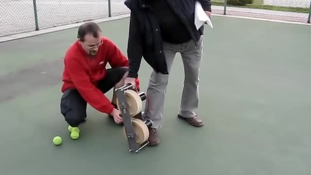 Tennis ball machine DIY