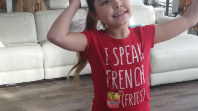 Singing Dance Monkey