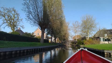 Beautiful Dutch town, Giethoorn