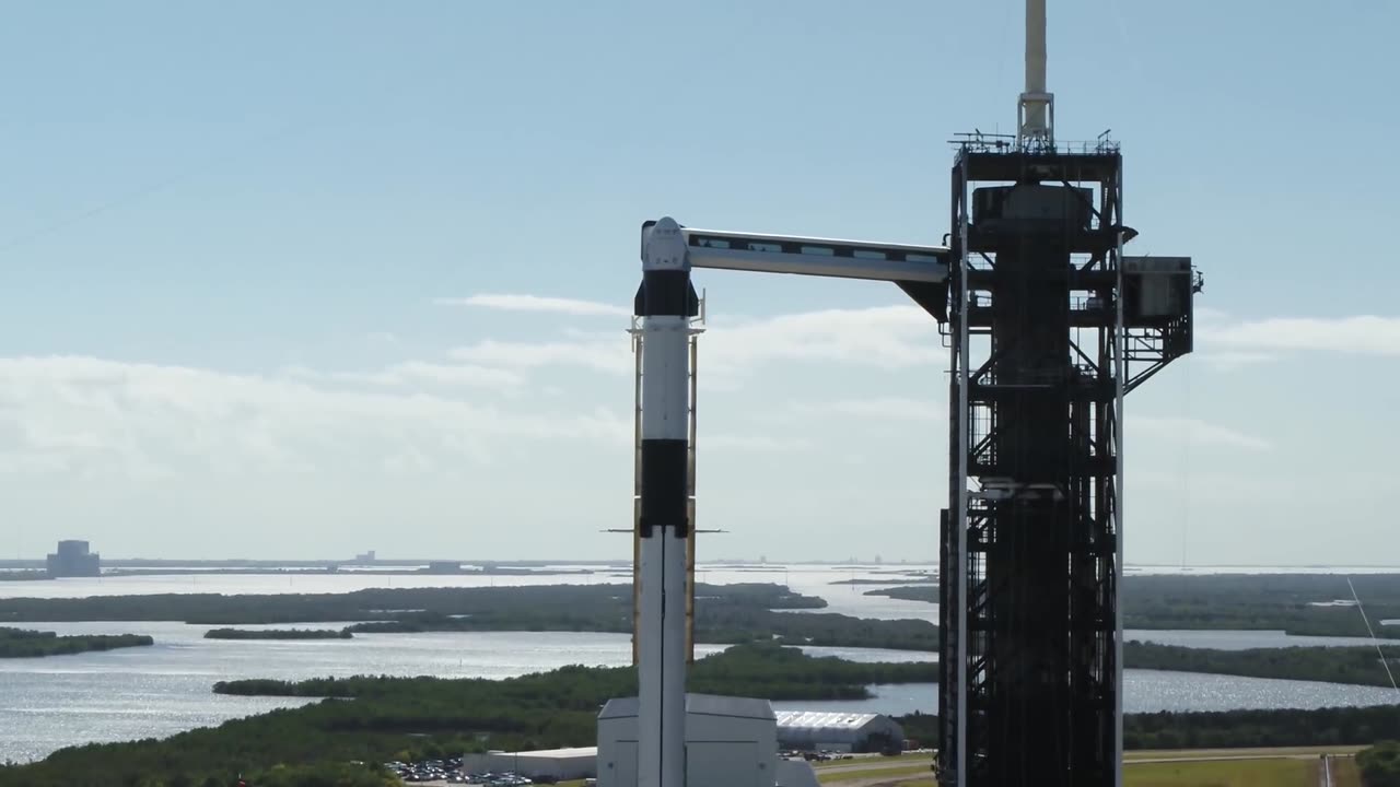 SpaceX Crew Access Arm Bridge to the Crew Dragon