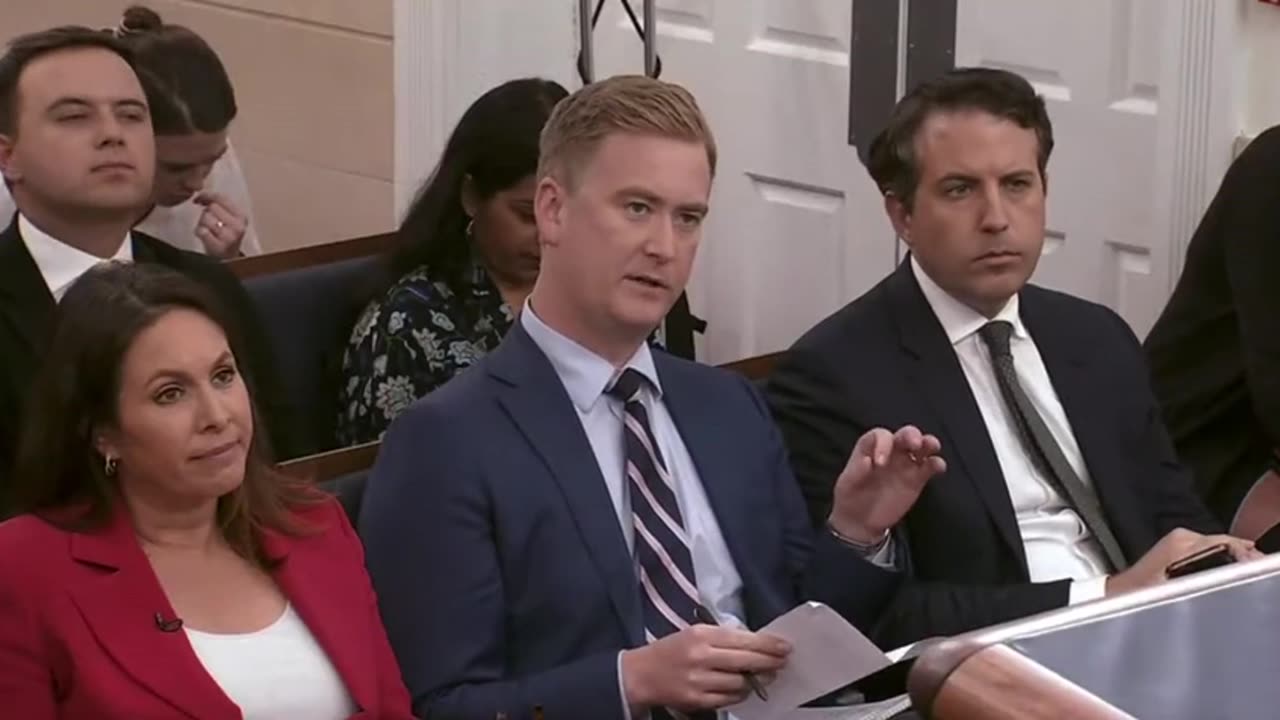 Doocy leaves KJP squirming with brilliant question on "MAGA extremists"