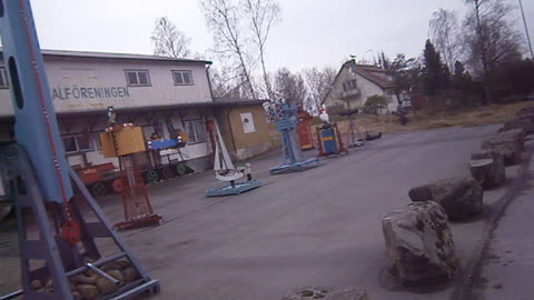 Promenerar vid Lokalföreningen, Häljalt 6 April 2014