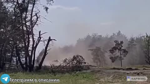 Tank units of the LPR near Lysychansk cut off Ukrainian troops from supplies.