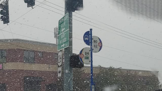 April snow in Oregon