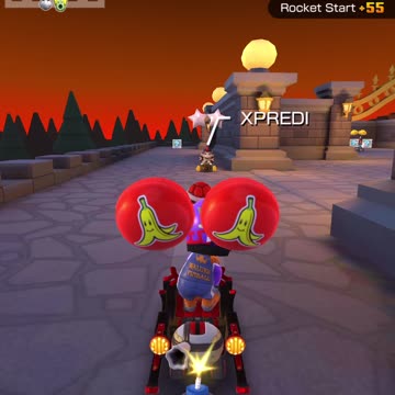 Mario Kart Tour - Banana Balloons Gameplay (Night Tour Token Shop Reward)