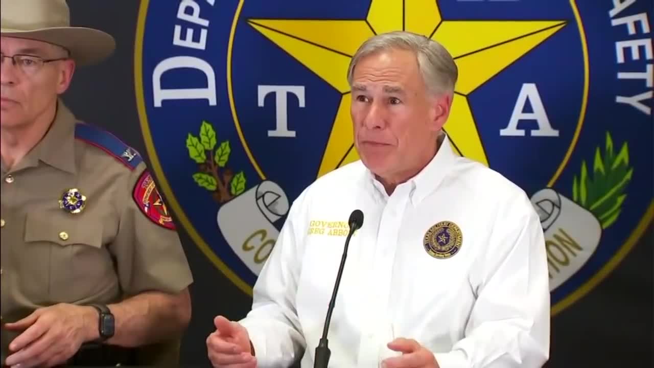 Greg Abbott Sending illegal immigrants to DC on Buses