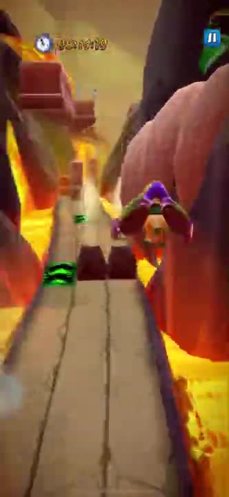 Dino Might! Time Trial Gameplay - Crash Bandicoot: On The Run!