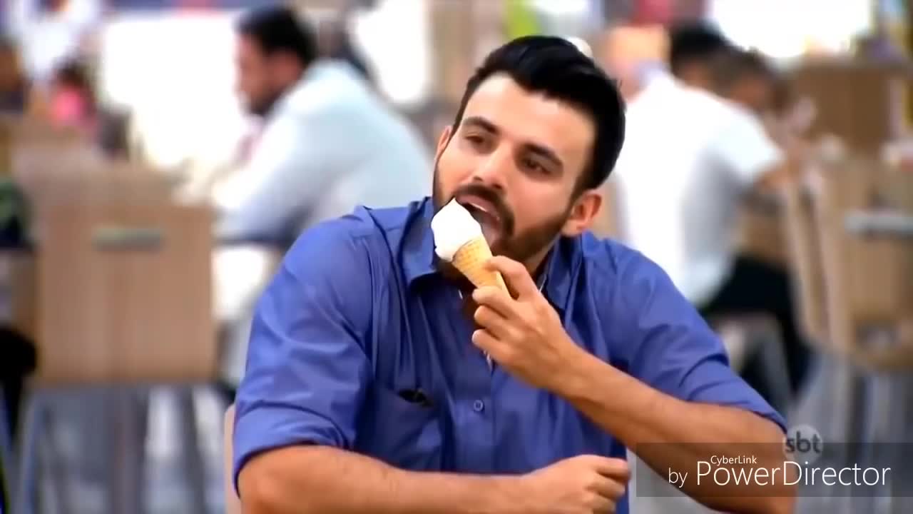 Blind man eating ice cream prank!!