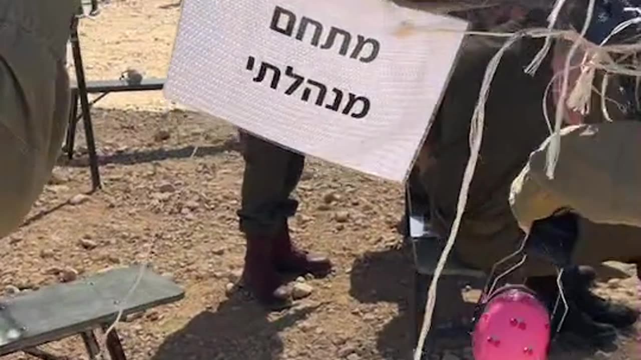 Israeli girls idf soldiers