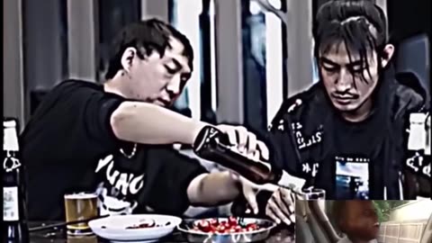 This guy have extra ordinary skill