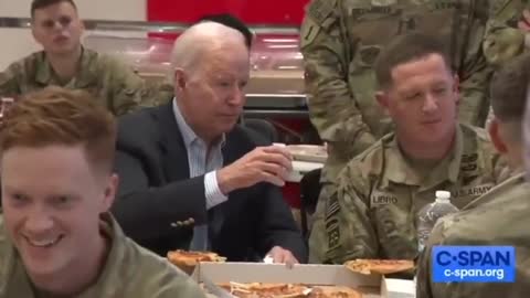 Joe Biden blunders | Eating pizza