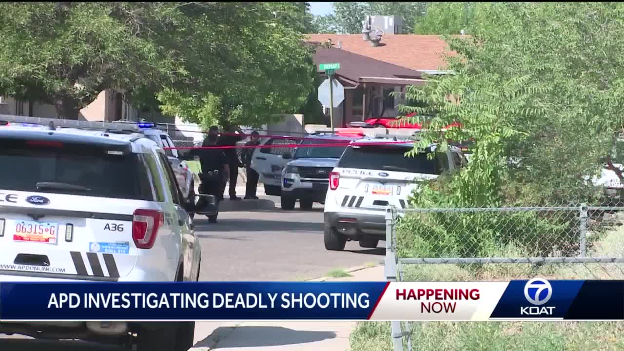 HOME INVADER KILLED IN ALBUQUERQUE