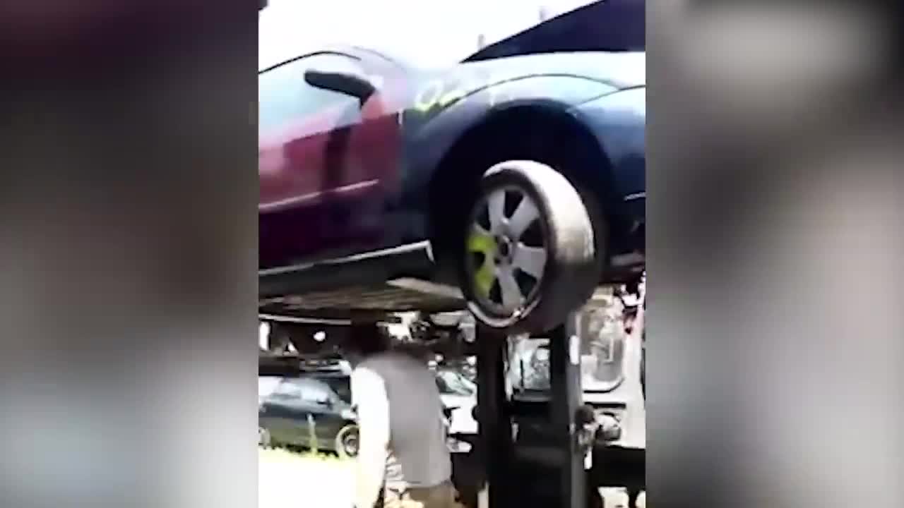 try not to laugh