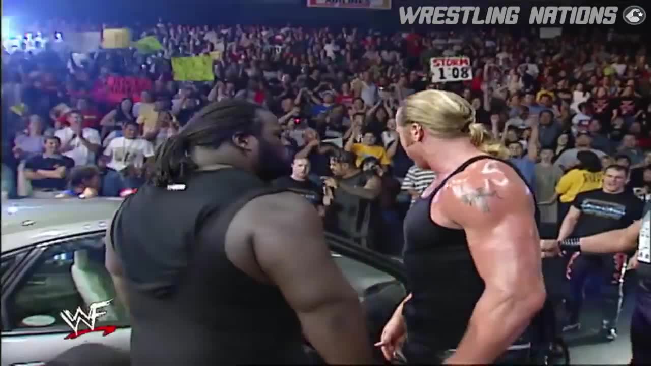 Check Out The Strength of Mark Henry