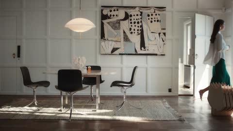 Clam pendant, a pearl of light, Fritz Hansen