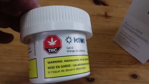 LEGAL CANADIAN CANNABIS PURCHASE UNBOXING