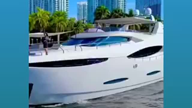 #little boat to take a wave