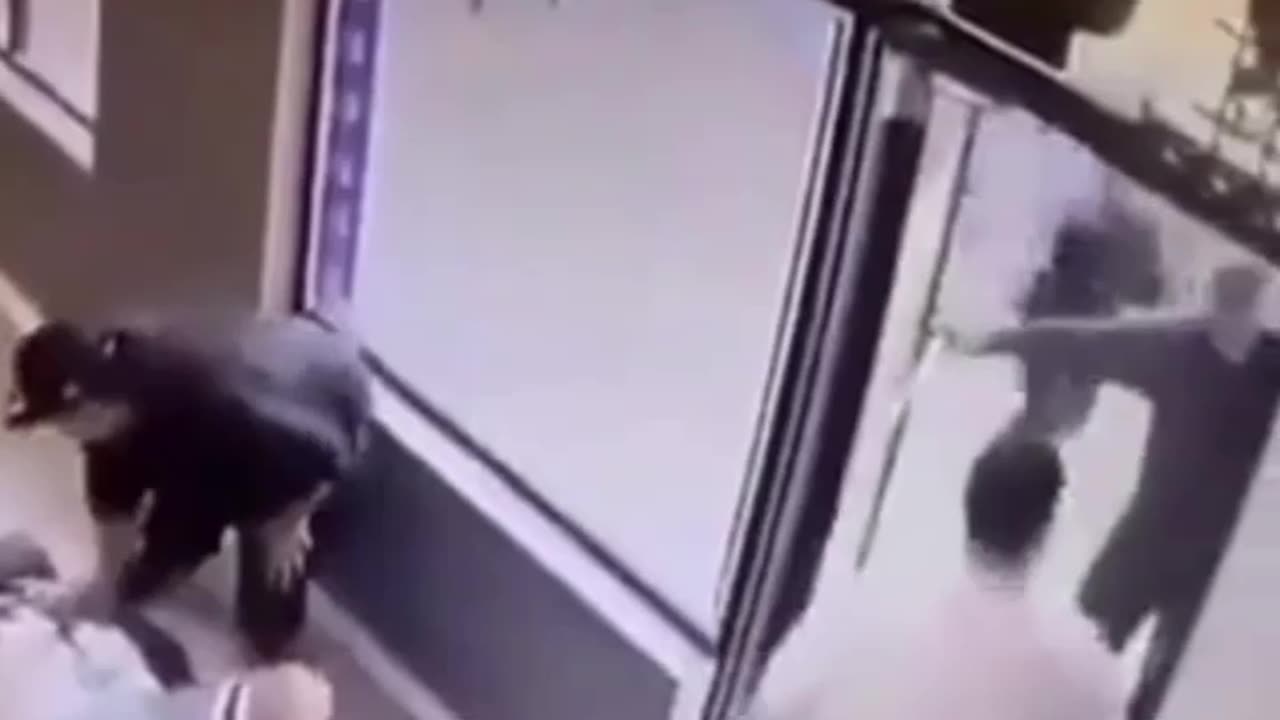 Victim Opens Fire On Sucker Puncher