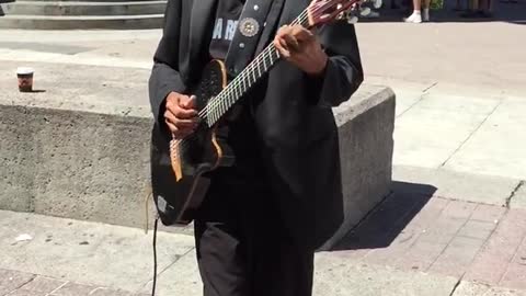 Awesome Guitar Player on Sparks Street Ottawa Ontario