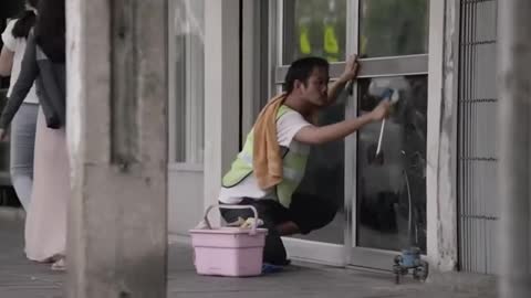 INSPIRATIONAL AND EMOTIONAL / a very touching short film