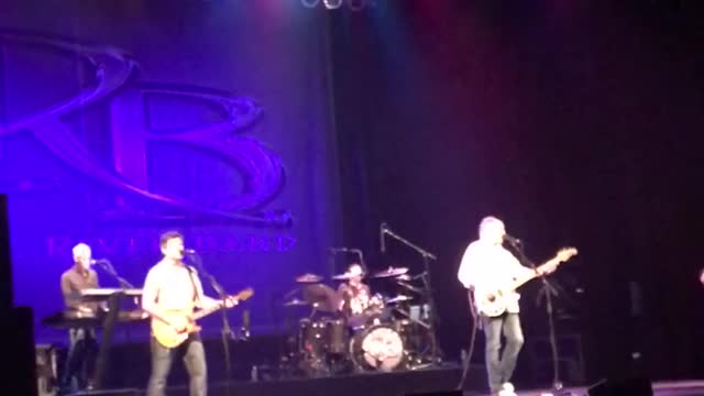 Little River Band plays LIVE “Take It Easy on Me” at the Florida Theatre in Jacksonville