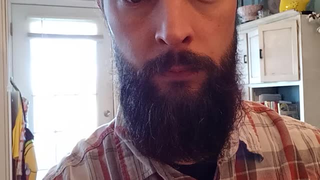 How to trim a full beard for summer