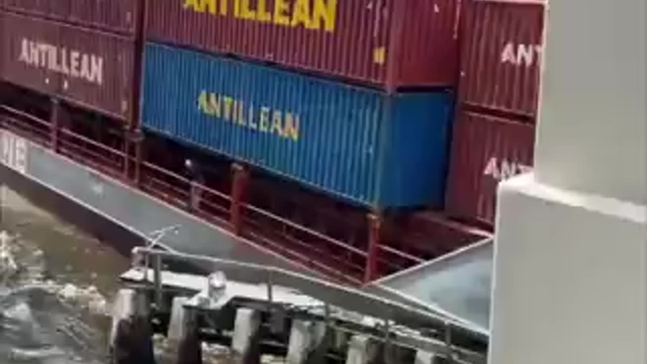 Antillean Line vessel collided with obstruction near the Brickell Avenue Bridge in Miami, Florida.