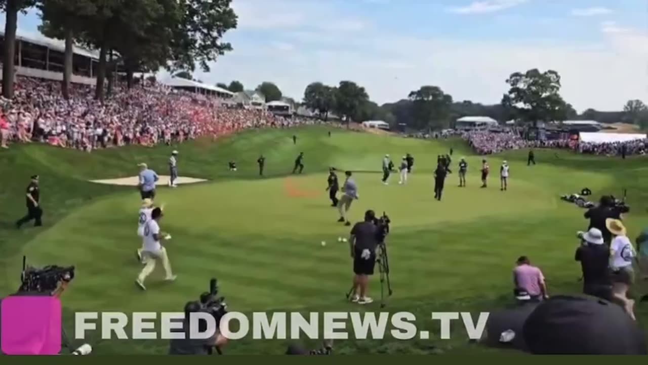 Climate cultists set off paint spray bombs on the 18th hole of the PGA tour