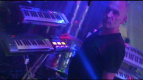 positron official - "I feel like wow" (2006) - Electropop