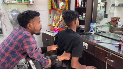 Head Massage in a Regular Indian Barbershop _ Indian Massage