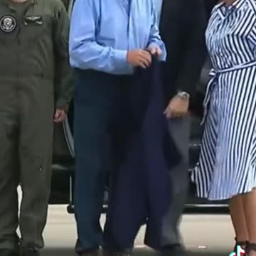 BAHAHAHA. MUCH better video commentary on this one!!!!