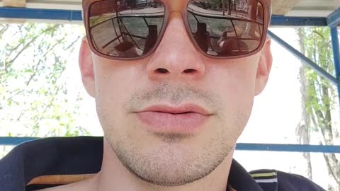 Почему не звонят не родные не близкие