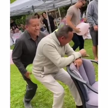 Baby Shower Riot 😅😂