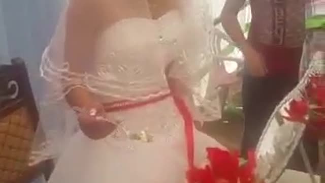 A groom hit his wife, very funny