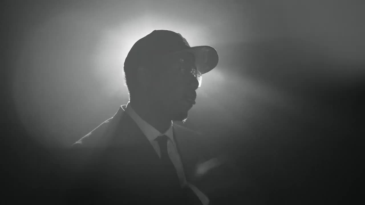 Domo Genesis X GrayMatter - Stankwater (VIDEO)