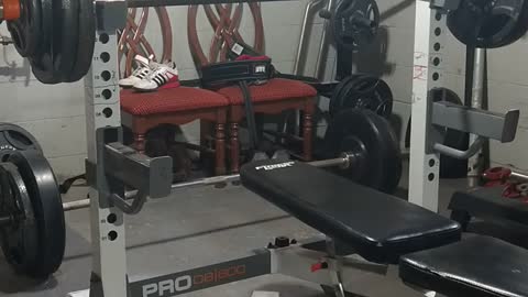 Bench press 265 x 2.5 reps