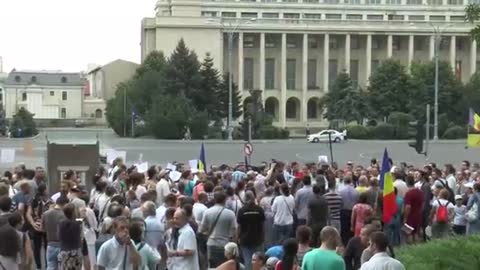 (2) 11. Protest împotriva vaccinului (13.08.2017) București