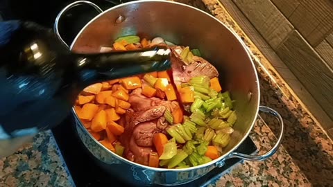 RED WINE LAMB SHANKS , MASHED POTATO AND BROCCOLI )