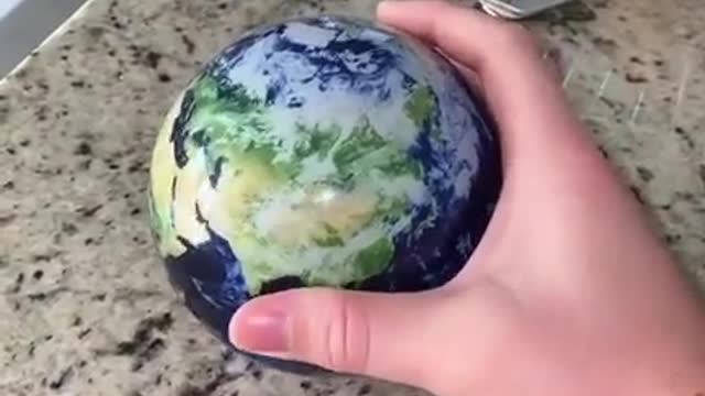 When science and magic become one. Meet Mova Globe!