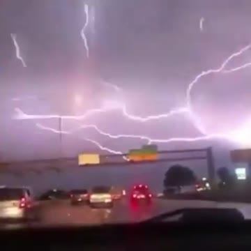 Lighting Lights Up the Skie