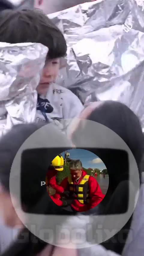 Globolixo sempre tirando proveito da situação.