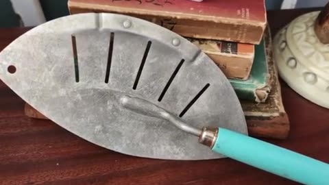 Common Kitchen Gadgets You Never See Anymore Pt 1