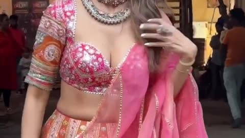 Shilpa Shetty Kundra In Lengha Kaise Lag Rhi Btao #shorts