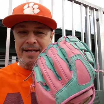 Wife disses me while I'm trying to make a video