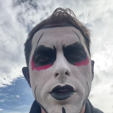 @DanhausenAD GAVE ME A SHOUTOUT