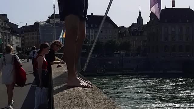 Dumb jump off the bridge