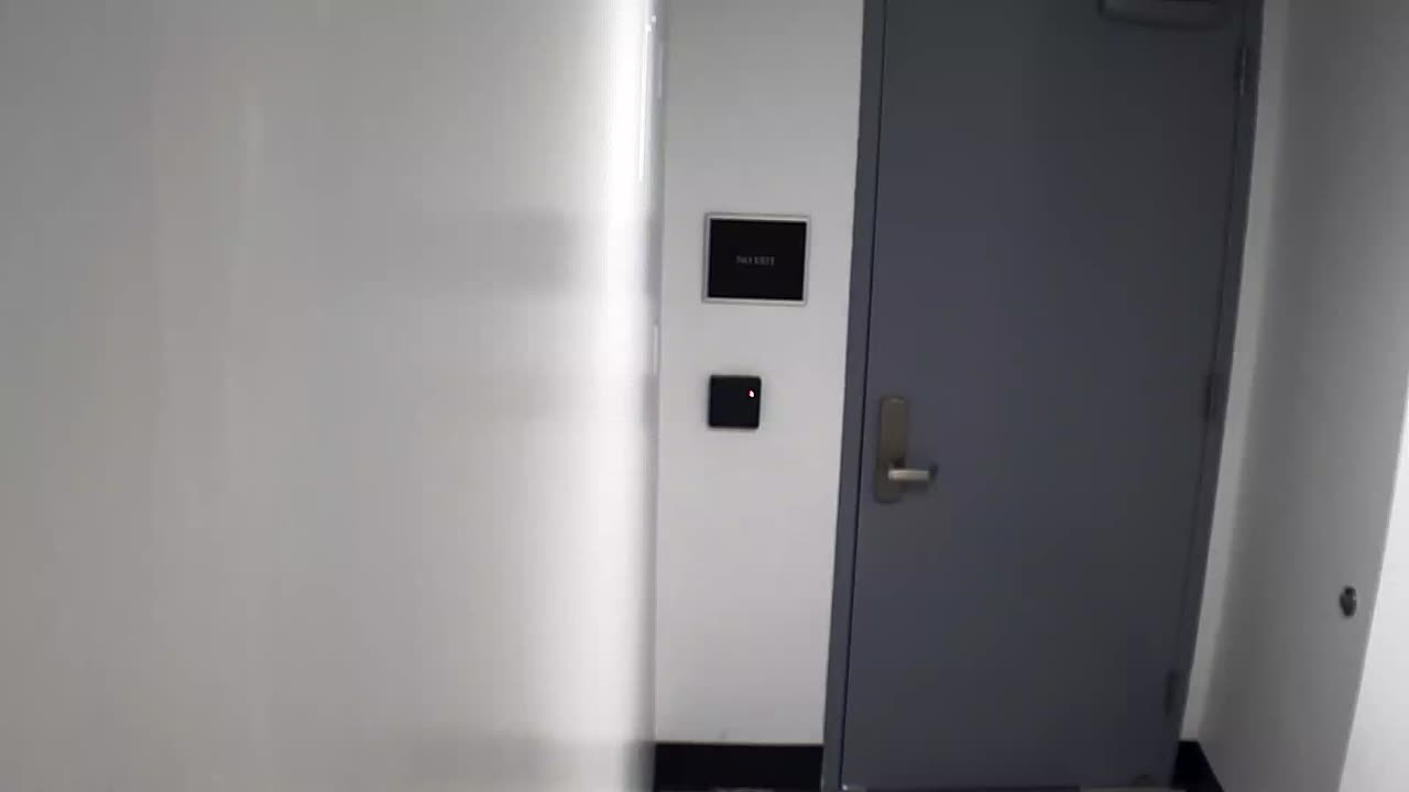 6144RHOBG2G201ABStairwayLobbyEntry_2021-01-06_12h20min02s540ms.mp4